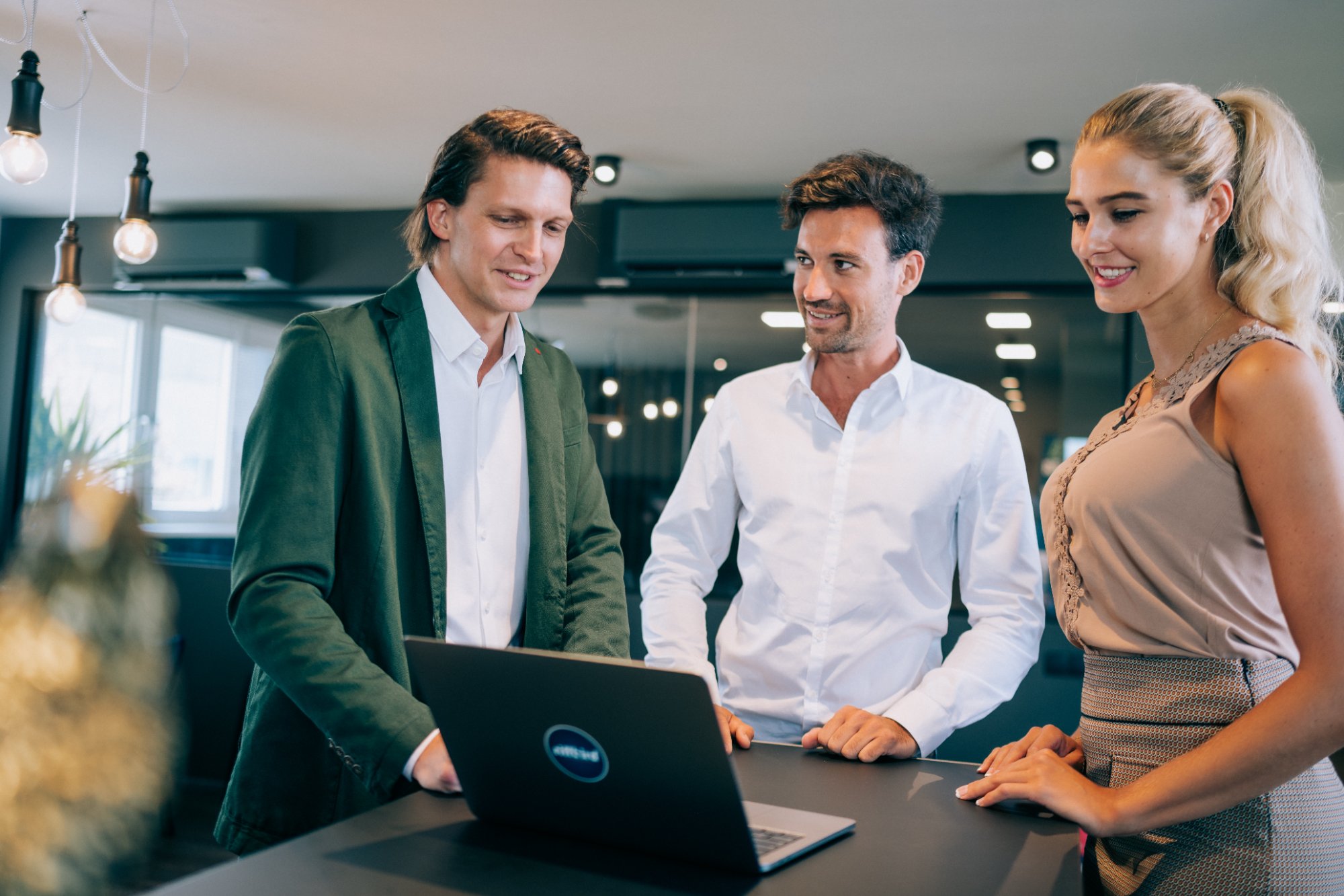 Patrick Schöpfer | RIFFBIRD Beratung Patrick Schöpfer RIFFBIRD Beratung Kunden